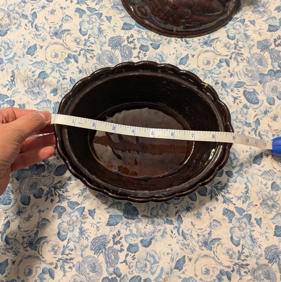 Vintage Ceramic Hen Dish - Picture 11 of 12